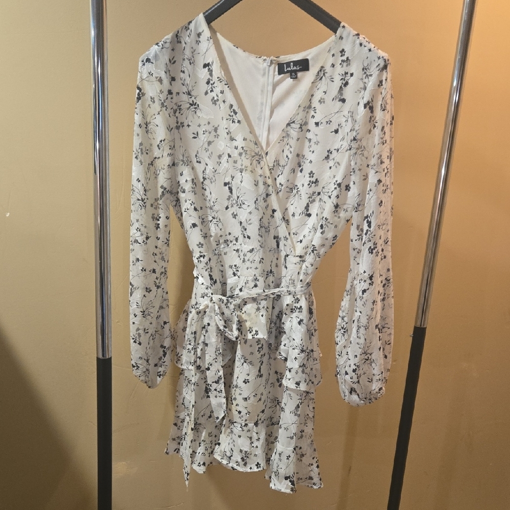 Lulu's Long Sleeve Floral Dress - Cream and Black